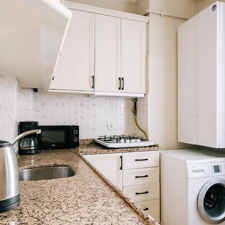 Urban With Balcony • Close To Taksim Isztambul