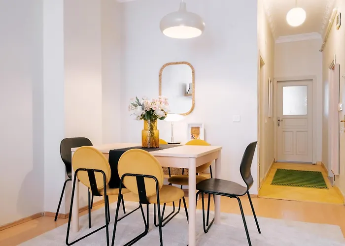 公寓 Upscale W Balcony - Near Istiklal *